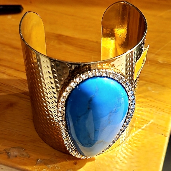 Massive, Super-Chunky, Gold-Tone, Faux Turquoise Cuff Bracelet. CZ Around Stone. - Picture 4 of 6
